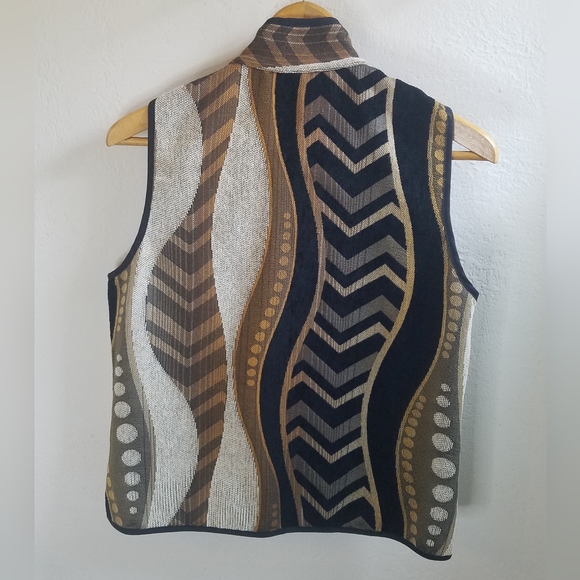 *SOLD*Bohemian Tapestry Vest Reversible Button Front EarthTones Abstract. - Picture 14 of 15